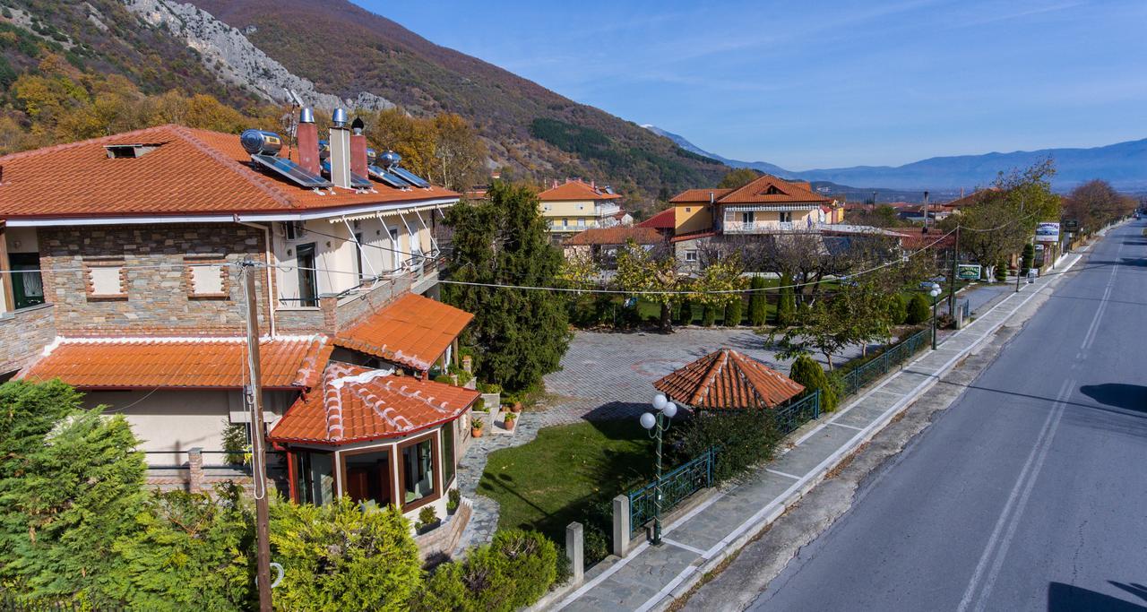 Guesthouse Liogerma Káto Loutrákion Eksteriør billede